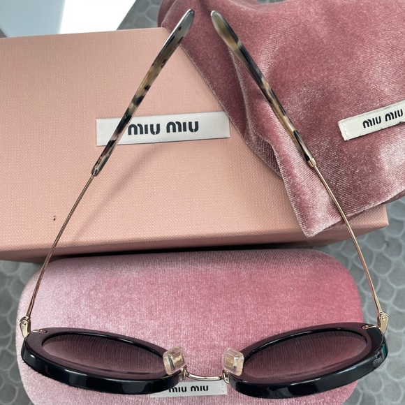 MIU MIU Crystal/Velvet Sunglasses Black - Picture 4 of 6